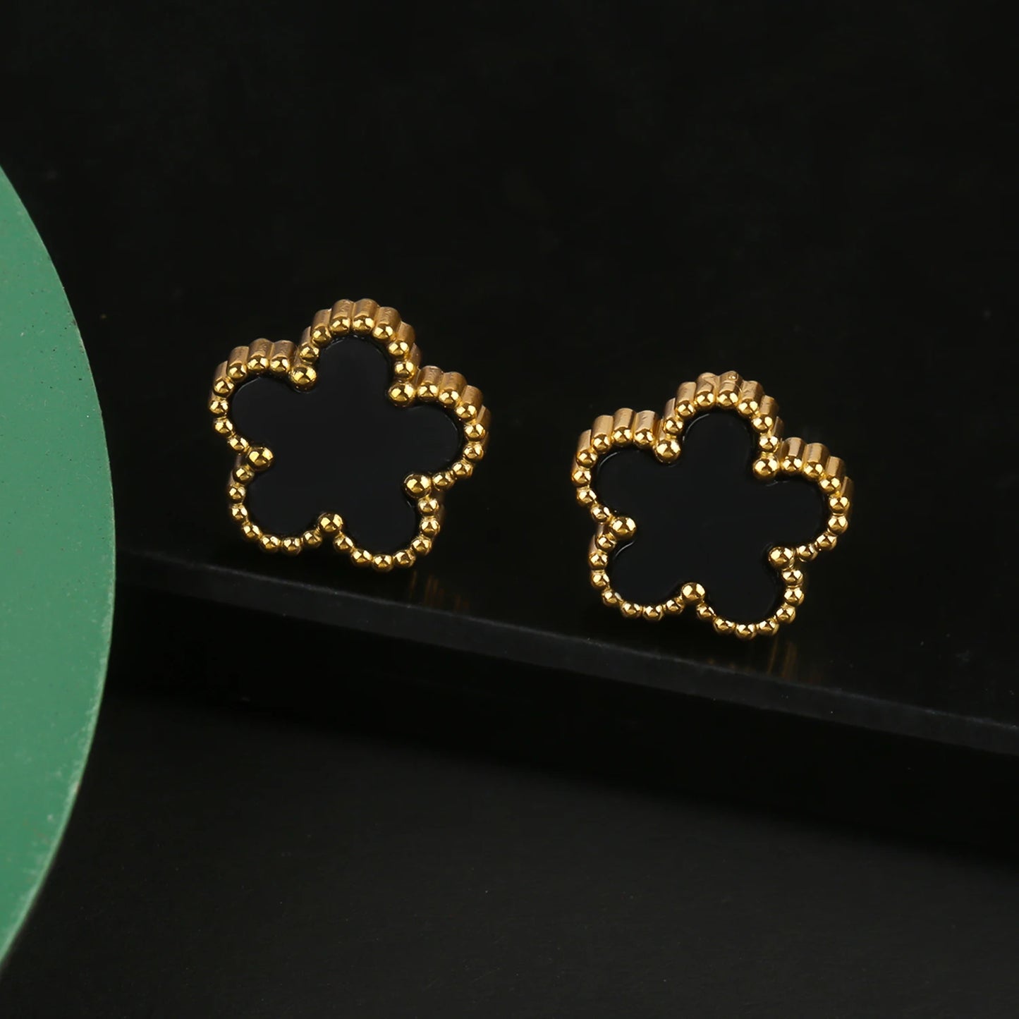 Stainless Steel Five Leaf Flower Clover Jewelry Set-Necklace, Bracelet, Earrings SET