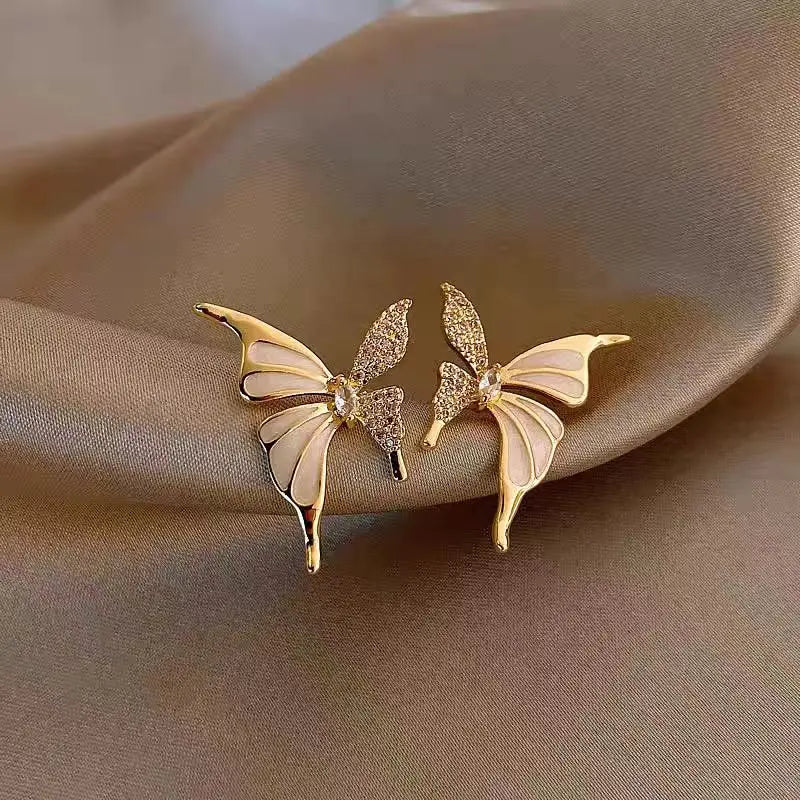 Fashion Cute Butterfly Stud Golden Color Earrings Fashion Jewelry